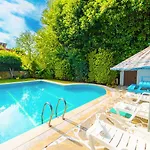Garden Island Villa