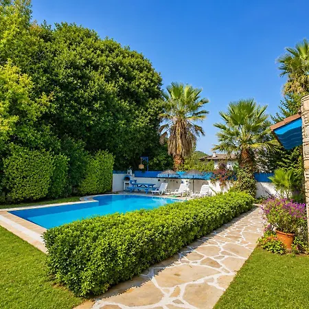 Vilă Garden Island *